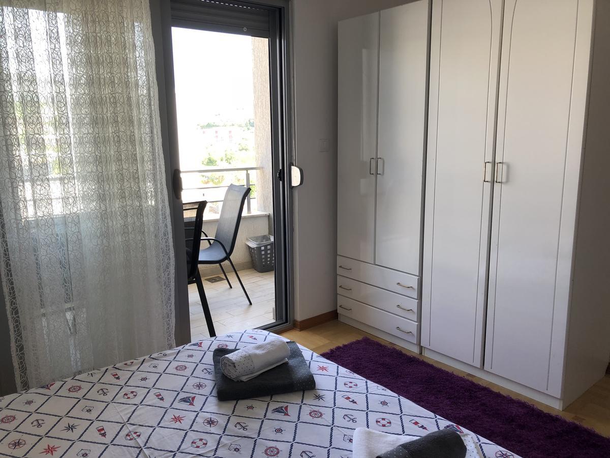 Apartman Dajana Ulcinj Bagian luar foto