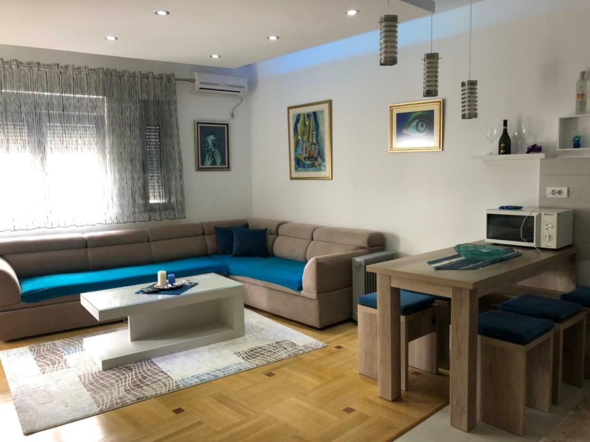 Apartman Dajana Ulcinj Bagian luar foto